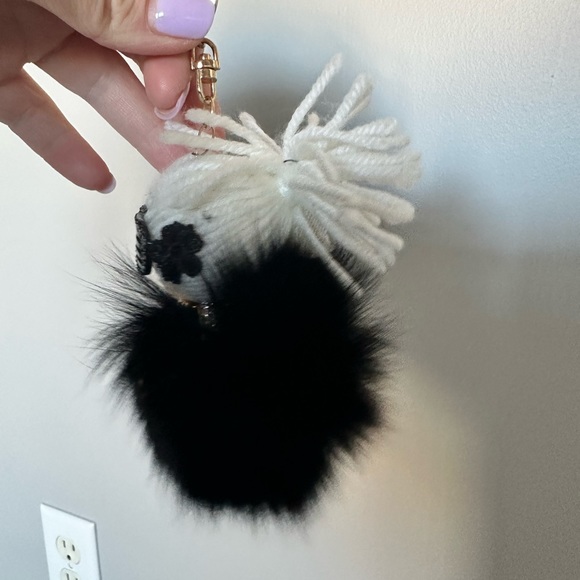 Karl Lagerfeld Fur Keychain Bag Chain - Picture 2 of 3